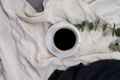 Koce z wełny czesankowej: dlaczego warto je mieć?